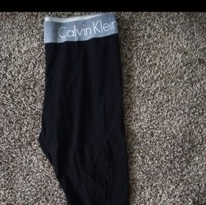 Calvin Klein cropped leggings